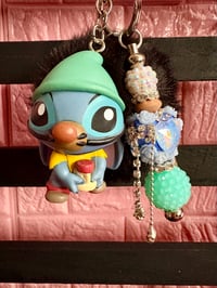 Image 4 of Disney Stitch Keychains ā Cheshire Cat & Gus Gus Costumes āØšš±