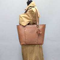 Image 5 of RORY TOTE - EPAGNEUL