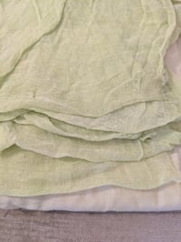 Image 3 of Gaze de coton teinture naturelle 