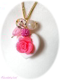 Image 4 of *new* Bubbly Blooming Heart Necklace