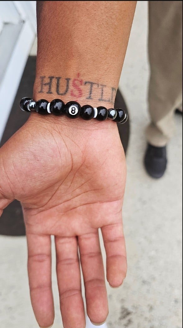 Image of Beadillionz presents... Pluck 8