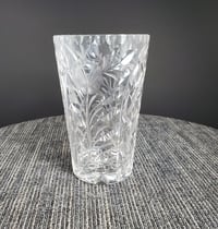 Image 7 of Crystal Glass Vase with Etched Roses, Diamond Cross Hatch Pattern, #931