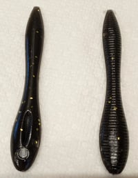 Image 4 of 3.25 inch LEECH Aluminum Injection Bait Mold