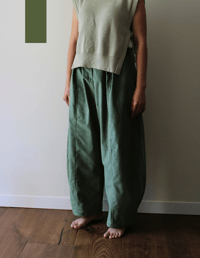 Image 1 of  -OLIVER- TROUSERS. ORGANIC COTTON CORDUROY CANVAS / col. OLIVE