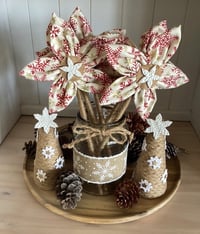#7 Christmas Flowers  -  Cream Red Gold Scandi