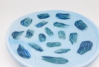 Image 3 of small feather dish