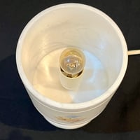 Image 9 of Lampe veilleuse en albâtre - marbre blanc vintage - années 1970/80 -  Pegasam Espagne