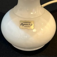 Image 8 of Lampe veilleuse en albâtre - marbre blanc vintage - années 1970/80 -  Pegasam Espagne