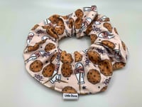 Milk & Cookies Scrunchie