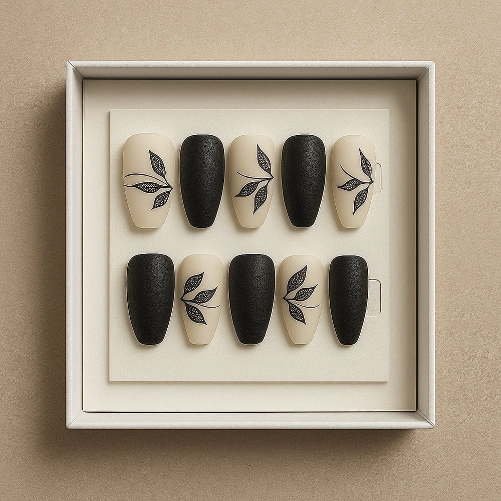 Image of Noir Garden