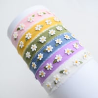 Image 2 of Daisy Halo