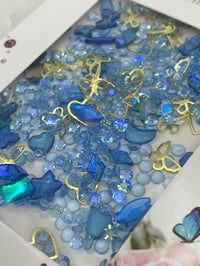 Image 1 of Nail art blue