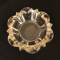 Image 3 of Ancien cendrier Art Déco en verre moulé - Reims - années 30 - Vide-poches en verre