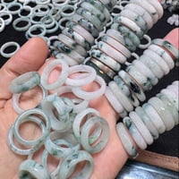 Image 4 of Moss In Snow Jade Ring Band