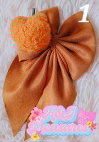 Image 2 of Fall bows