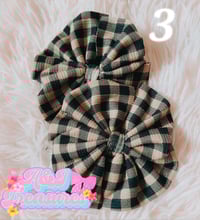 Image 4 of Fall bows