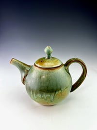 Image 2 of Teapot (BSG/CuAsh)
