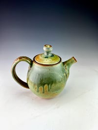 Image 2 of Teapot II (BSG/CuAsh)