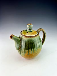 Image 3 of Teapot II (BSG/CuAsh)