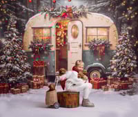 Image 1 of 2025- NOV. 23TH,   CHRISTMAS INDOOR MINI SESSION CAMPER / livingroom | RETAINER