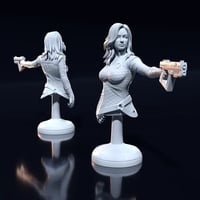 Image 4 of Miranda with gun - Mass Effect Fan Art Statue and Bust 