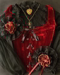 Image 2 of "Sanguis" Corsage