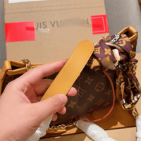 Image 3 of LV BB Carryall 26cm