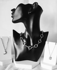Image 5 of Snaffle & Rings Toggle Clasp Necklace
