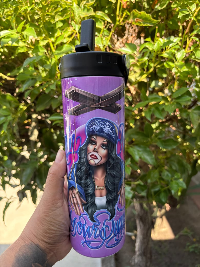 Image of I’m not your puppet Water bottle