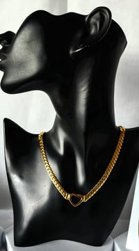 Image 6 of Sweetheart Necklacem