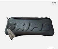 SKIMS- SWIM WATERPROOF BAG- ONYX 