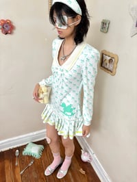 Image 3 of Three-color autumn/winter dress