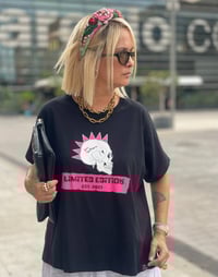 Image 3 of  CAMISETA OVER NEÓN SKULL