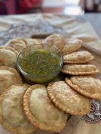 Image 1 of Empanadas de Pollo 🐔