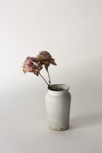 Image 1 of vase 03