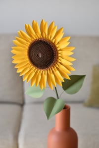 Image 2 of THE GOLDEN GIANT