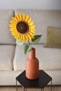 Image 5 of THE GOLDEN GIANT