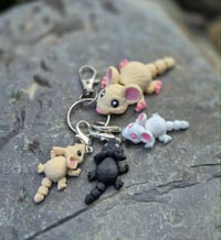 Image 3 of Mouse stitch marker sets 🖤