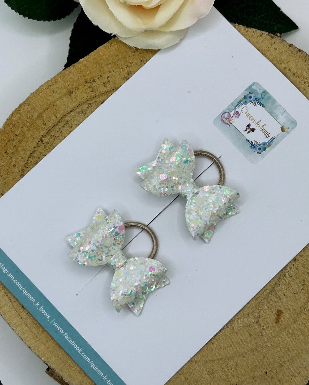 Image of White sparkle 