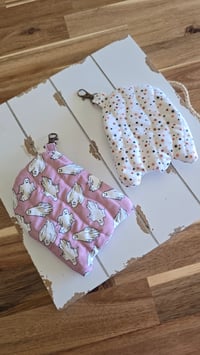 Image 2 of Quilted ghost coin purse 