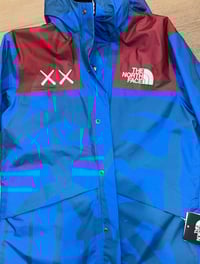 Image 3 of KAWS x The North Face Youth 1986 Mountain Jacket KW Hero Blue