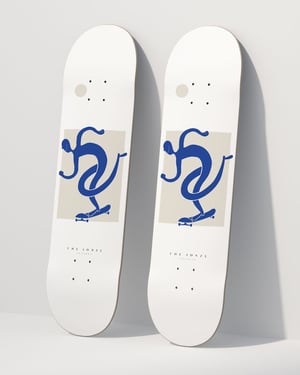Image of Skateboard – The Jonze Skating