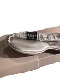 Image 4 of LUXURY SLEEP MASK
