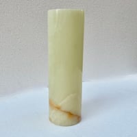 Image 1 of Vase rouleau en pierre onyx naturel vintage 1970 - Vase cylindrique 