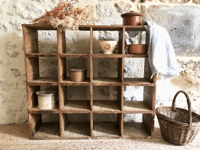 Image 1 of Casier de métier ancien en bois