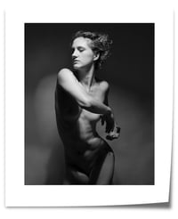 Performing the Body 00432