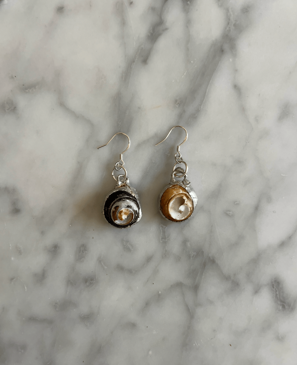 Image of SHELL EARRINGS 6