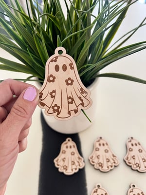 Image of Floral Ghost Keychain
