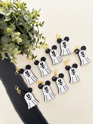 Image of Mickey Ghost Keychain