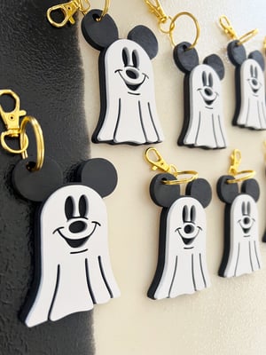 Image of Mickey Ghost Keychain